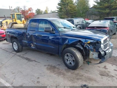 Used Front Left Door Assembly Front fits: 2005 Dodge Dakota L. electric Front Le - Image 1 of 4