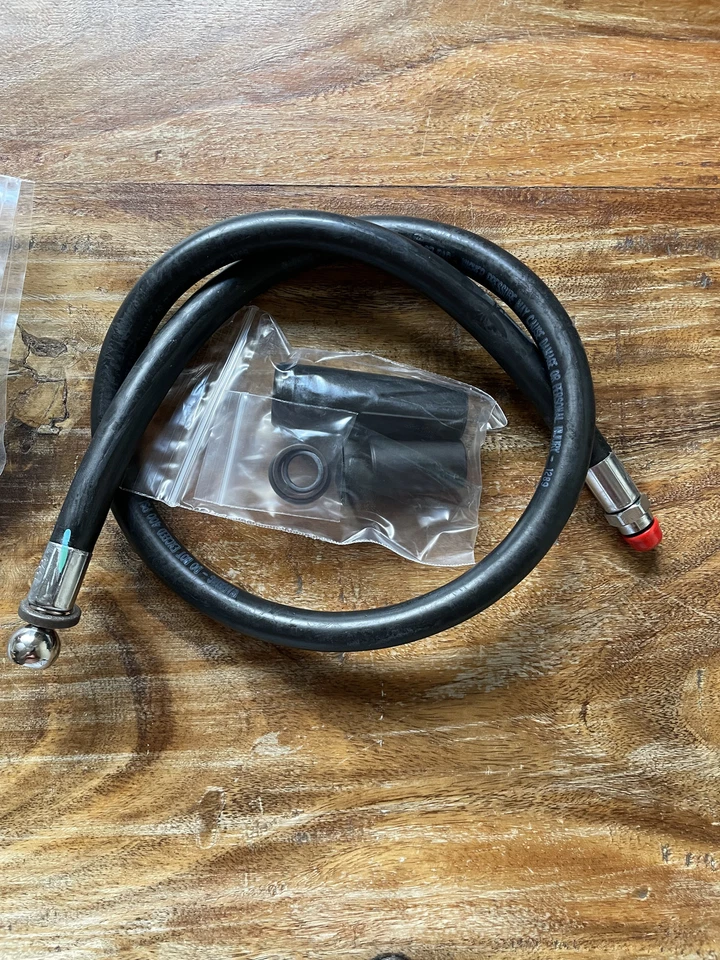 Atomic Aquatics 2ndstg Comfort  LP Swivel Hose - Image 1 of 4