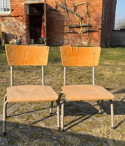 2x DDR Kinderstuhl Kurz Holzstuhl mit Stahlrohrgestell Kindergarten, Krippe - Bild 1 von 6
