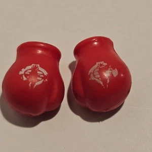 G.I. Joe ARAH 1987 Big Boa Red Boxing Gloves Original Vintage Part - Picture 1 of 3
