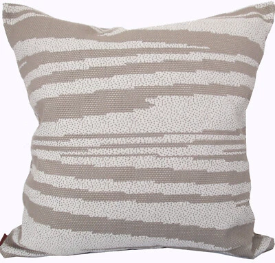 MISSONI HOME  KISSENBEZUG BAS RELIEF POLSTERUNG 60x60cm NADD 481 - Bild 1 von 4