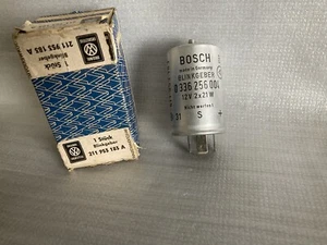 Volkswagen VW Genuine Type 1-2-3 Flashing Indicator Relay 211953183A (1967-1971) - Picture 1 of 5