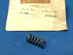 GM NOS TurboGlide Neutral Clutch Piston Return Spring # 3744134 1958-61 - Imagen 1 de 2