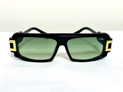 Gafas de sol Cazal marco negro y dorado lentes verdes tintadas para hombre y mujer Foto 1 de 4