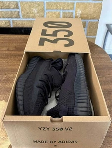 Mens Black Yeezy Boost 350 Size 13 Trainers - worn once Excellent Condition - Picture 1 of 5