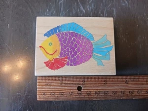 Neu All Night Media bunte Fische #550H23 Holzstempel montiert - Bild 1 von 6