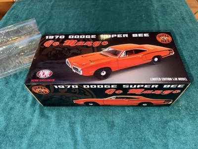 ACME/GMP  1/18 1970 DODGE CORONET SUPER BEE GO MANGO BLACK  C STRIPE 18956B ACME - Image 1 of 4