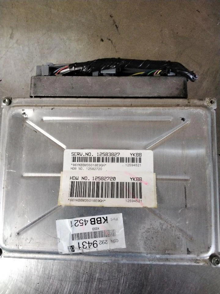 Caja Cerebral Motor/Motor Chevy Impala 03 04 05 Foto 1 de 1