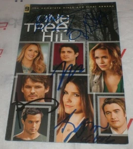 ONE TREE HILL CAST SIGNED SEASON 9 BOOKLET BY 6 AUTO COA BUSH LAFFERTY VANSANTEN - Bild 1 von 3