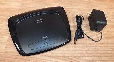 Cisco Linksys WRT54G2 v1 54 Mbps 4-Port 10/100 Wireless G Broadband Router & AC  - Image 1 of 3