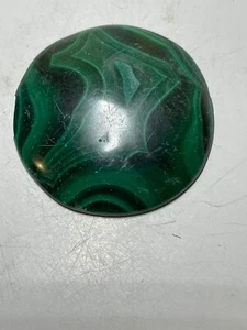 MALACHIT MINERAL POLIERTER CABOCHON - Bild 1 von 2