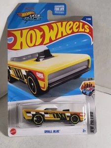 2025 Hot Wheels HW Metro 2/5 - SMALL BLOC - 7/250 - HYW65 - Foto 1 di 12