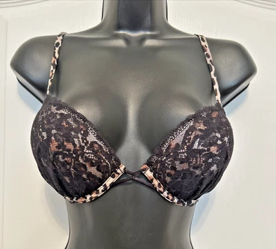 Sujetador Victoria’s Secret Y2K Push Up Miraculous Plunge Negro Encaje Talla 34B Foto 1 de 4