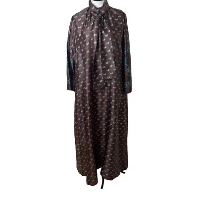 Vestido Vintage Para Mujer Talla Grande Maxi Marrón Hecho a Medida Seda Paisley Cuello Corbata Mod Foto 1 de 4