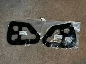 Genuine Rear Light Seals Fits: Subaru Impreza 04-05 WRX STi S203 S202 Blobeye - Picture 1 of 1