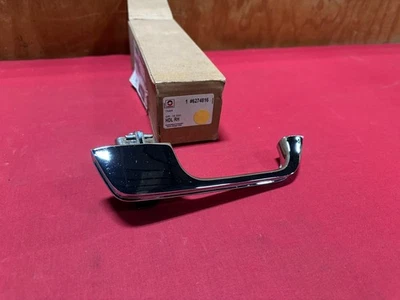 CHEVROLET GMC SUBURBAN 1973-1987-1991 MANIJA PUERTA TRASERA DERECHA GM 6274816 NUEVO DE STOCK Foto 1 de 4