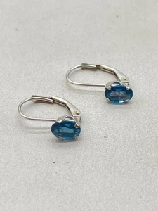 10 Karat Weißgold Topas Ohrringe mit Hebelverschluss - 0,76 g - Bild 1 von 9