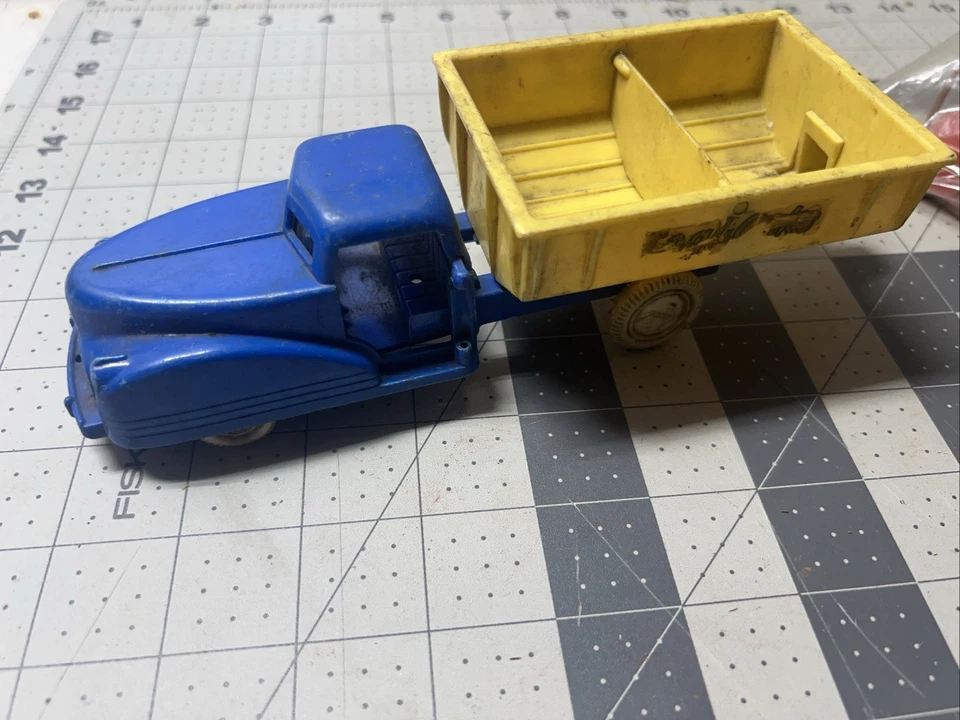 Vintage RENWAL Nº Camión volquete de carbón de plástico 46 puertas faltantes Foto 1 de 4