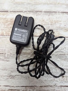 MOTOROLA Cell Phone Plug Wall Charger AC Power Supply Cord FMP5185B - Picture 1 of 6