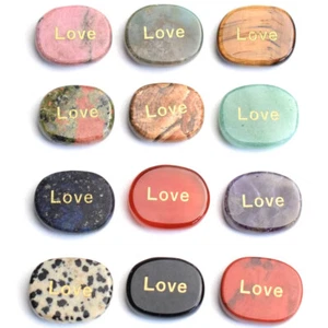 Natural Pocket Stone Engraved "Love" Lettering Inspirational Positive Word - Imagen 1 de 23