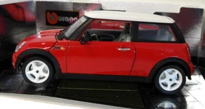 Burago 1/18 Scale Diecast - 3379 Mini Cooper 2000 Red White - Picture 1 of 3