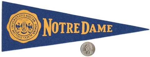 Vintage 1950s Hormel Felt Mini Pennant UNIVERSITY OF NOTRE DAME FIGHTING IRISH Cover