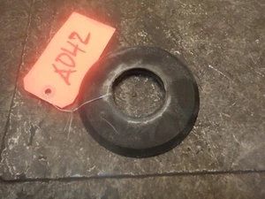 1997 POLARIS SCRAMBLER 400 4X4 GAS TANK RUBBER NECK HOLDER RING AD42 - Picture 1 of 2