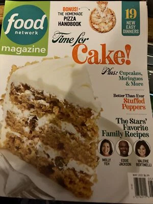 Food Network magazine May 2021. Time For Cake. Pizza Handbook Molly Yeh T-440 — 第 1/3 张图片