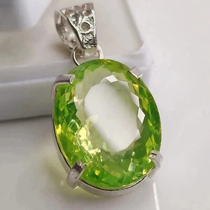 Piedra preciosa suelta corte ovalado plata alemana zafiro verde 30+ quilates - Imagen 1 de 5