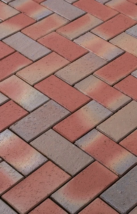 #NEU Pflasterklinker 1.Sorte AUS TON GEBRANNT VRBBG ca. 240x118x52   mm  m.Fase - Bild 1 von 1