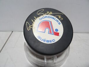 VINTAGE AUTHENTIC SIGNED HOCKEY PUCK NHL QUEBEC NORDIQUES HOF MONTREAL AUTO