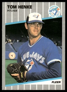 1989 Fleer #235 Tom Henke - Picture 1 of 2
