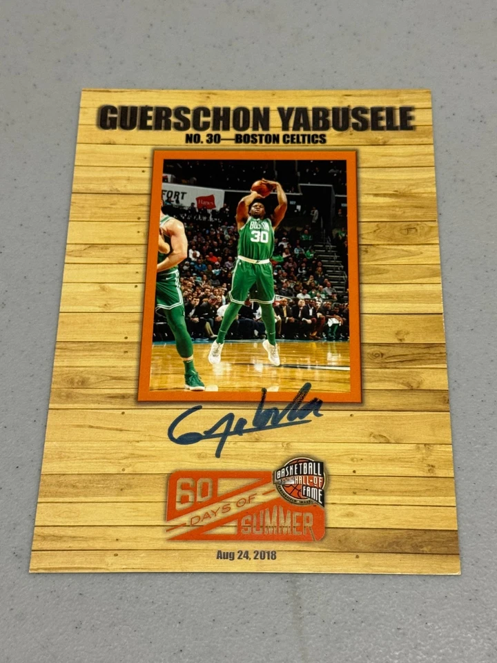 Foto de 7x5 Guerschon Yabusele Auto - Salón de la Fama del Baloncesto Boston Celtics 2018 Foto 1 de 1