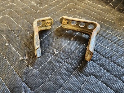 #A347 JUEGO SOPORTE GUARDABARROS TRASERO YAMAHA 86-89 MOTO 4 83-86 TRI 225DX Foto 1 de 3