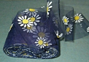 Daisy Mesh Fabric 2 inches wide Ideal for Hair, Bows, Crafting, Cake deco etc. - Picture 1 of 2