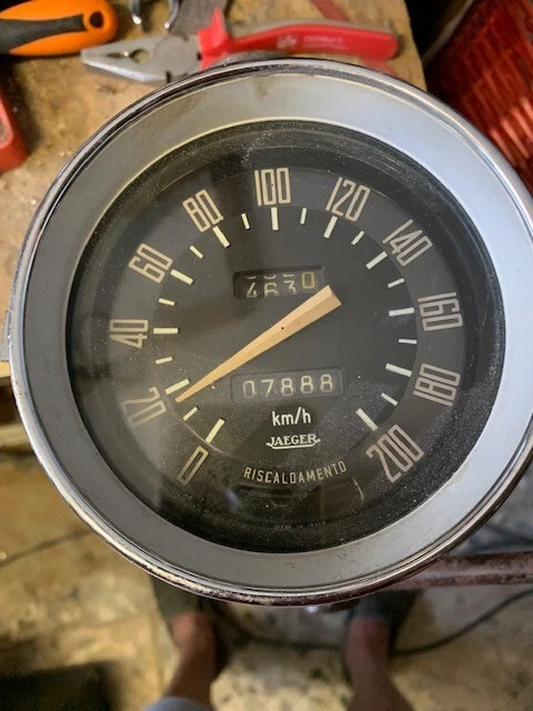 Strumenti di Alfa Romeo Junior 1300 del 66 - Immagine 1 di 4