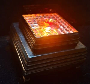 3 1/4" CRYSTAL DISPLAY PLASTIC BASE STAND With LED MULTICOLOR LIGHT - Picture 1 of 10