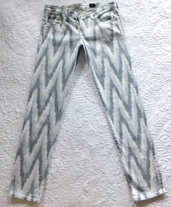 Pantalones de mezclilla con estampado azteca blanco/azul ADRIANO GOLDSCHMIED ― 29 ― THE STILT CIGARETTE LEG - Imagen 1 de 7