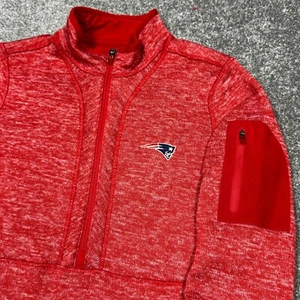 New England Patriots Sweatshirt Women Medium Red Zip NFL Football Sweater Fleece - Picture 1 of 9