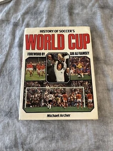 1978 HCDJ HISTORY OF SOCCER’S WORLD CUP FWD by ALF RAMSEY FIFA SOCCER FUN PHOTOS - Bild 1 von 2