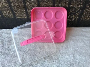 Pink Cupcake Carrier Container With Snap Lock Clear Lid Holds 9 Cupcakes - Picture 1 of 7