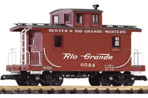 PIKO Scala G ~ Nuovo 2025 ~ D&RGW ~ Denver Rio Grande ~ Caboose Legno #0524 ~38947 - Foto 1 di 1