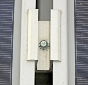 Mittelklemme für Rahmen Module Universal  für Solar PV Photovoltaik ALU - Bild 1 von 1