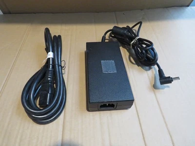 Cargador Adaptador CA Chicony A17-230P1A 19.5V 11.8A 230W 5.5MM MSI Gigabyte Clevo Foto 1 de 4