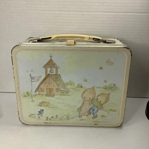 Vintage Betsey Clark Precious Moments Metal Lunch Box Hallmark 1975 School  - Bild 1 von 8