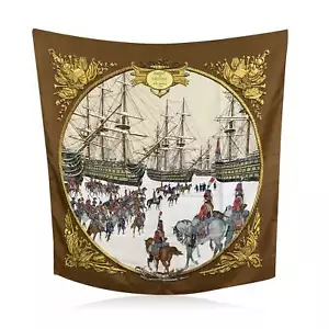 Sciarpa Hermes vintage in seta marrone Marine et Cavalerie 1967 Ledoux - Foto 1 di 8