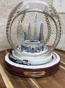 RARE NY YANKEES 2009 “BRADFORD EXCHANGE” WORLD SERIES LIGHTED GLOBE Limited Edit - Picture 1 of 18