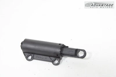 Chevrolet Blazer 2019-2023 tablero guantera almacenamiento amortiguador de aire tapón OEM Foto 1 de 4