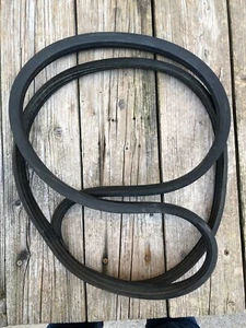 INTERNATIONAL SCOUT II SIDE WINDOW SEAL/RETAINER NOS - Picture 1 of 2
