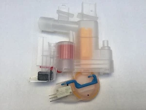 Genuine Bosch Dishwasher Pressure Chamber SRS5302AU/14 SRS5302AU/32 SRS5302AU/34 - Picture 1 of 2